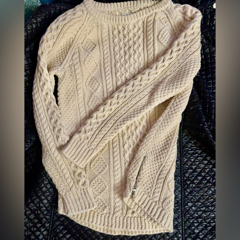 NWT- L.L Bean Tunic Sweater with Zipper Sides- Women’s Size Small Regular